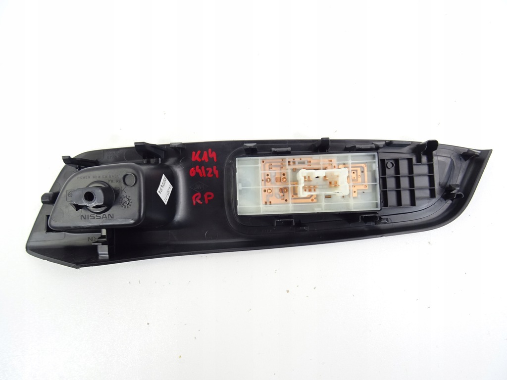 фото №8, Micra k14 панель керування перемикач вікон правий перед 809605fa1a