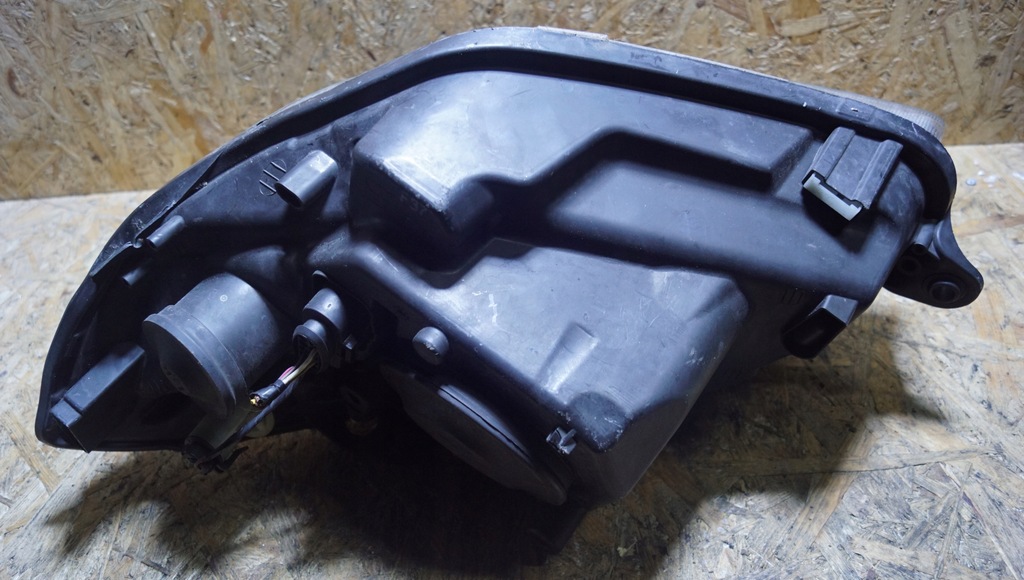 фото №8, Skoda fabia ii roomster лампа права перед uk