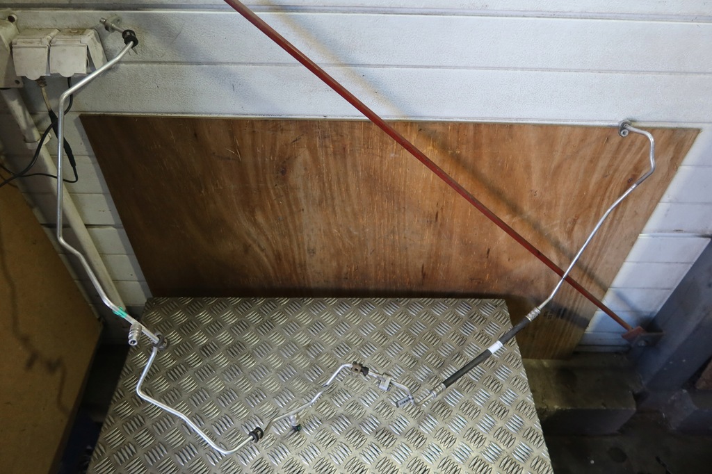 фото №1, Шланг кондиціонера renault express 924409078r 924404492r