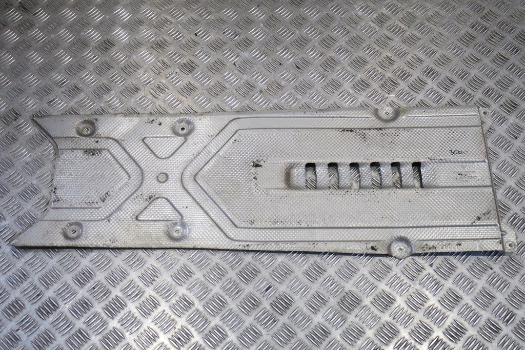 фото №1, Захист теплова porsche panamera 97050433503