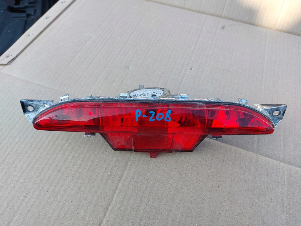 фото №1, Лампа бампера противотуманная peugeot 208