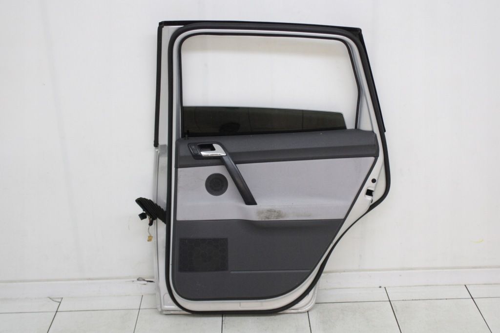 фото №9, Дверь правое задние правый задняя volkswagen vw polo 9n cross 2005r- la7w