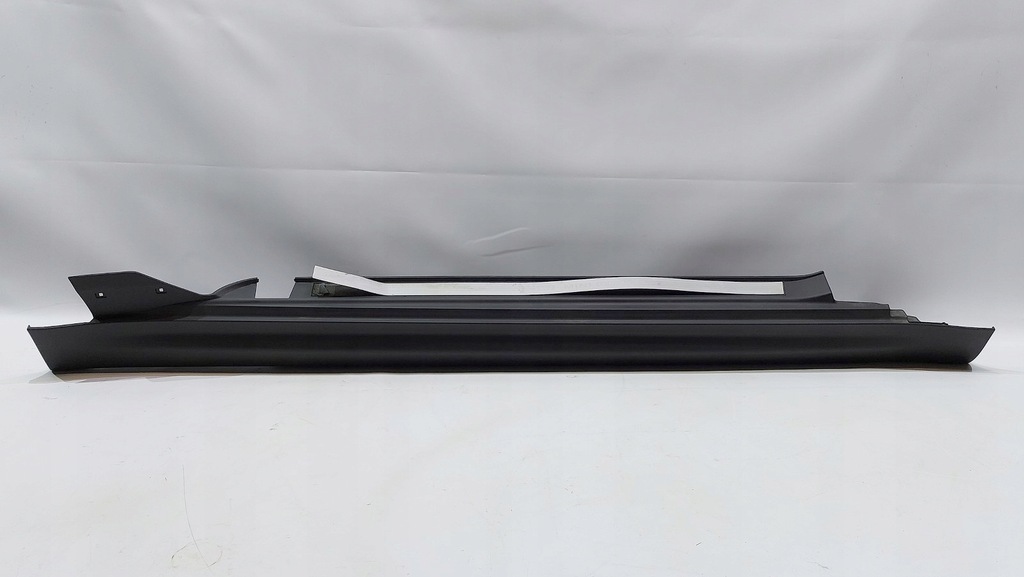 фото №1, Молдинг порог правая mini clubman r55 11r. 7167592