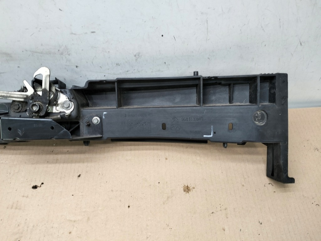 фото №8, Pas передній верхній підсилювач citroen c3 picasso 2008-2012 9681810080