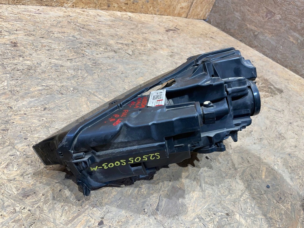 фото №7, Skoda scala 19- лампа права перед передня full led