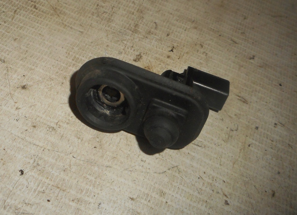 фото №1, Suzuki grand vitara ii 08r датчик дверь