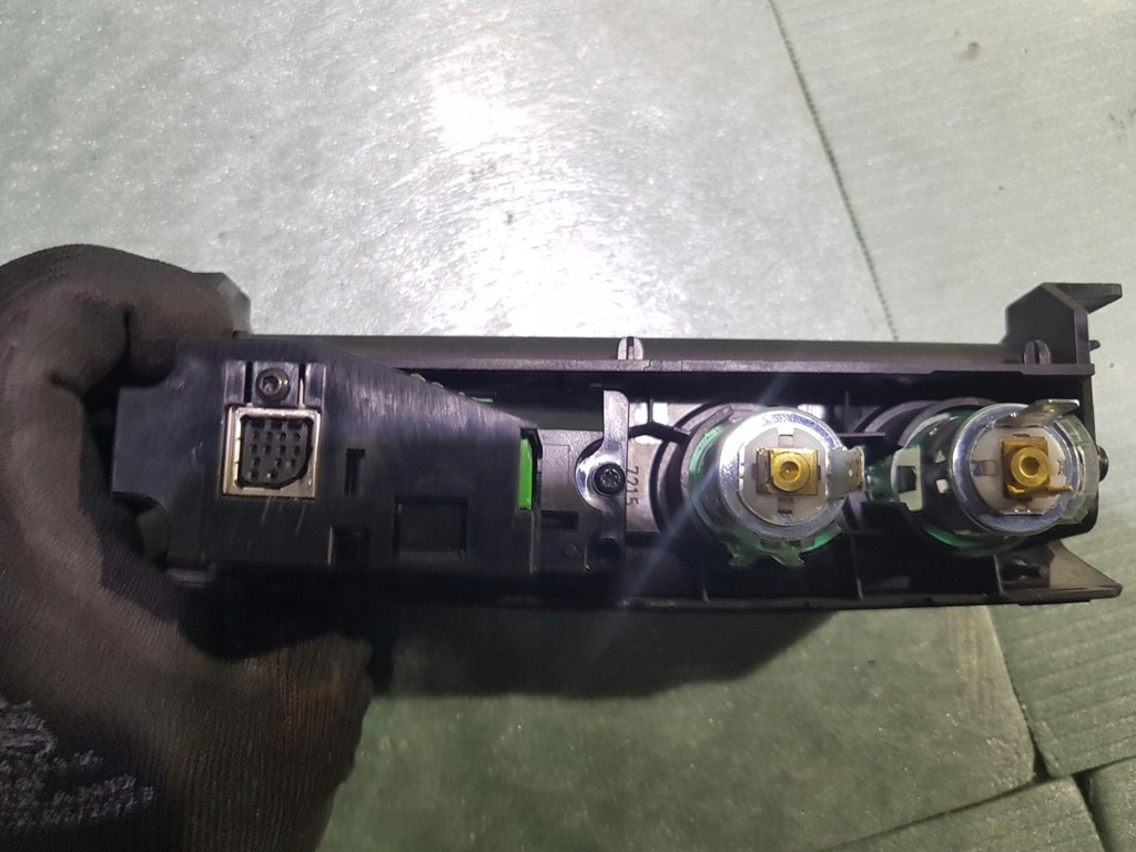 фото №5, Разъём аудио прикуривателя range rover vogue l322