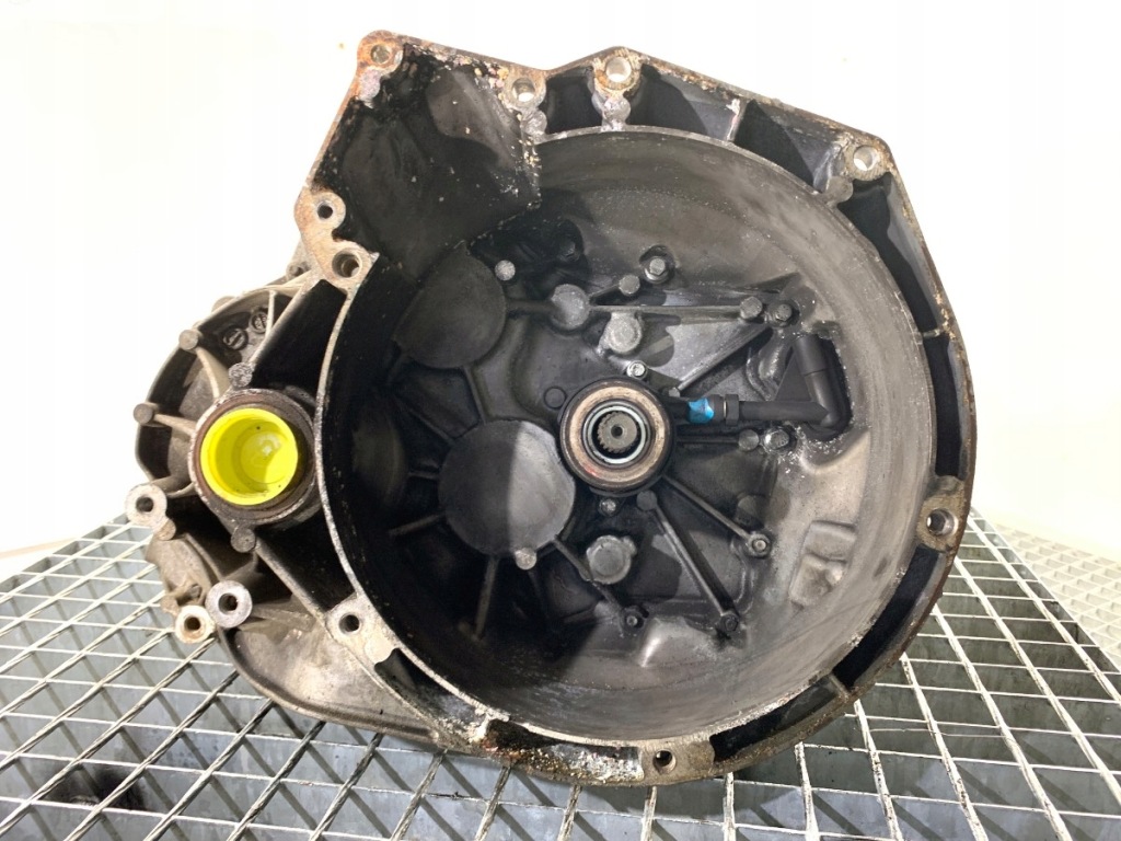 Купити Коробка передач передач ford focus iii av6r7201lb 1.0 125km