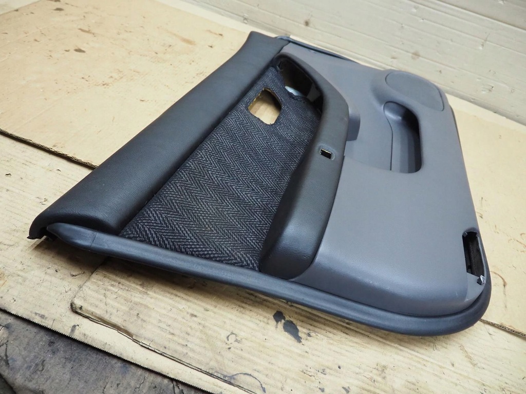 фото №8, Обшивка двері перед лівий legacy subaru iii europa