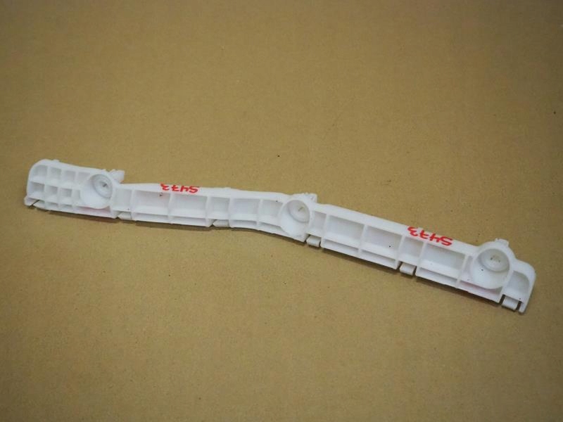 Купить Направляющая бампера правый задний  citroen c-crosser