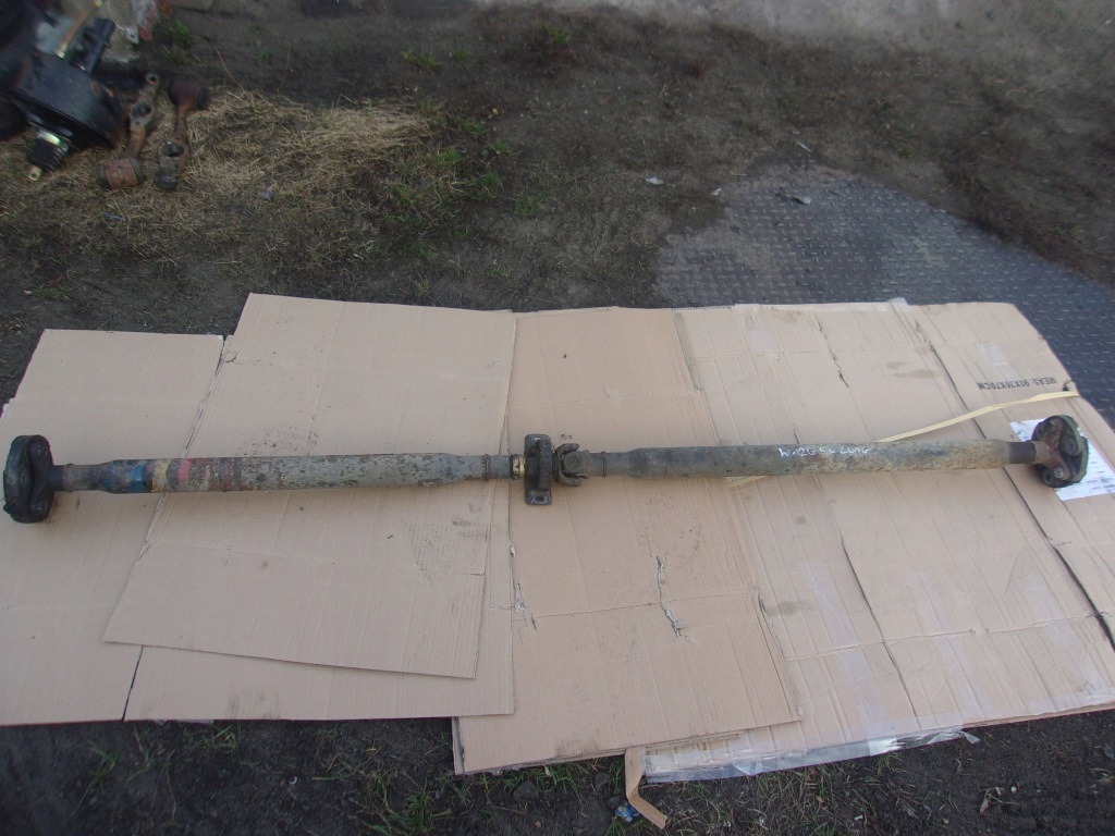 Купить Mercedes w126 long 500 sel 5.0 v8 wał приводной