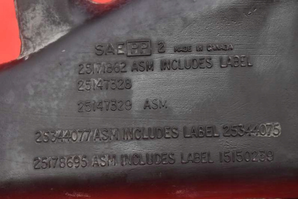 фото №9, Корпус фільтра повітря 15082553 gmc safari 2 ii 4.3 v6 192 km 95-05