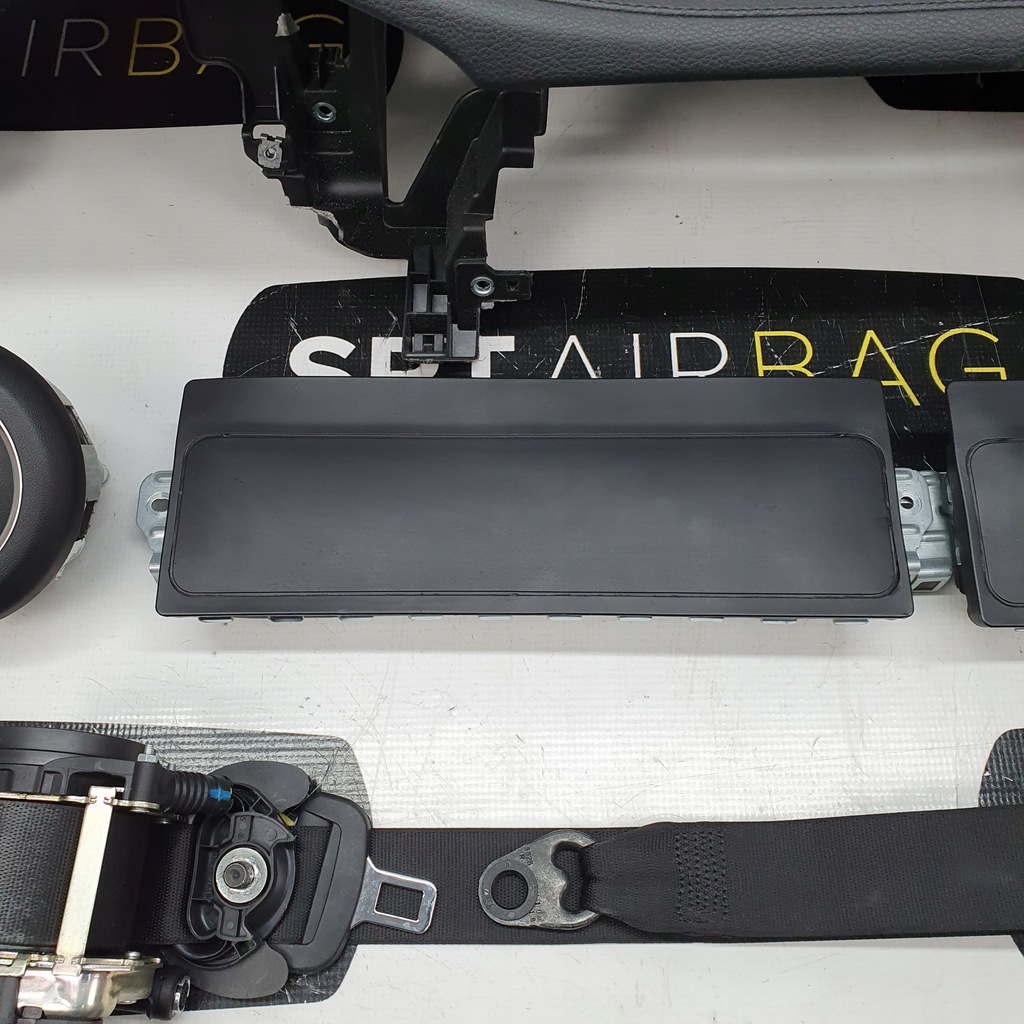 фото №10, Panamera 971 панель приладів консоль подушки безпеки ремені подушка безпеки