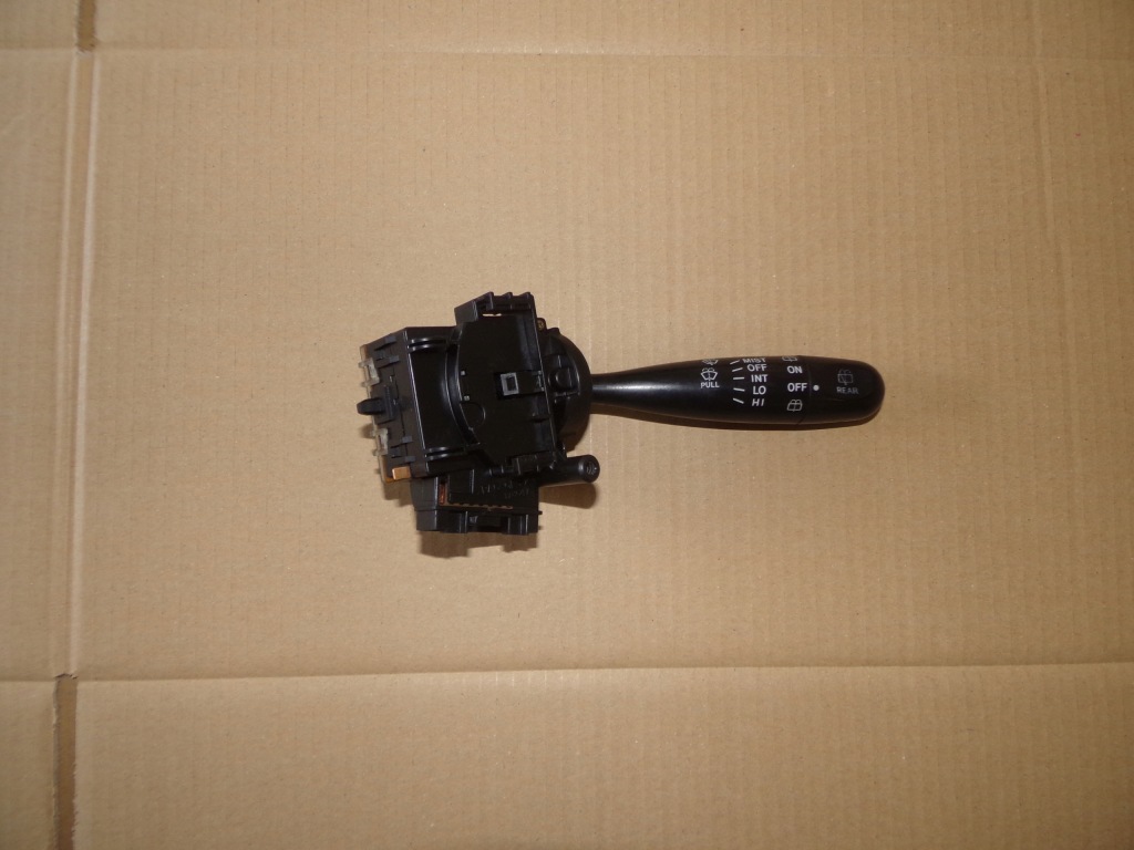 фото №1, Переключатель рычаг дворник yaris verso