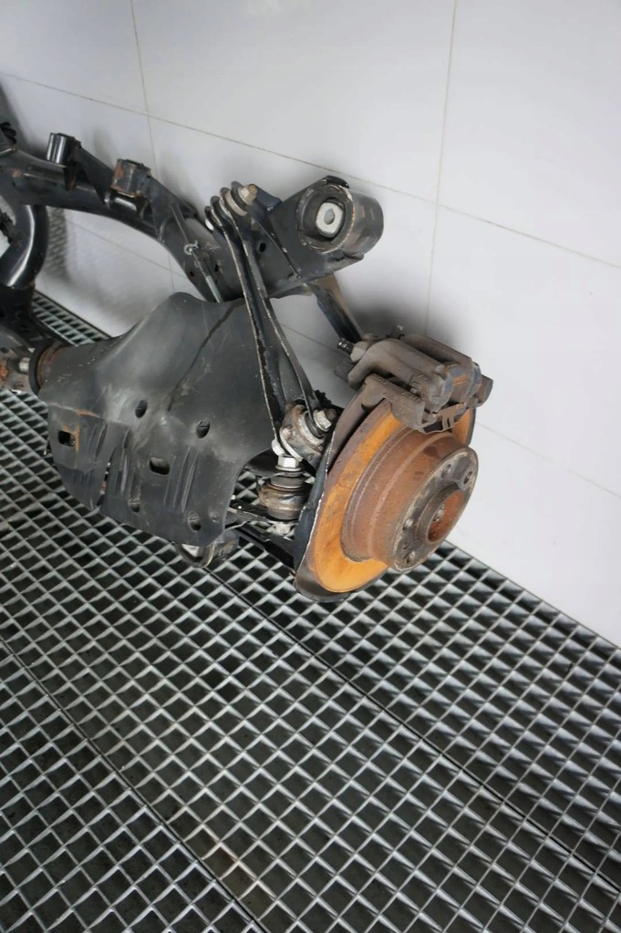 фото №3, Балка oś задняя подрамник подвеска bmw f20