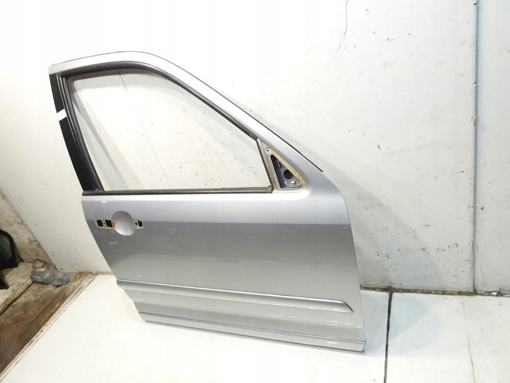 фото №10, Дверь правый перед nh632m honda cr-v ii