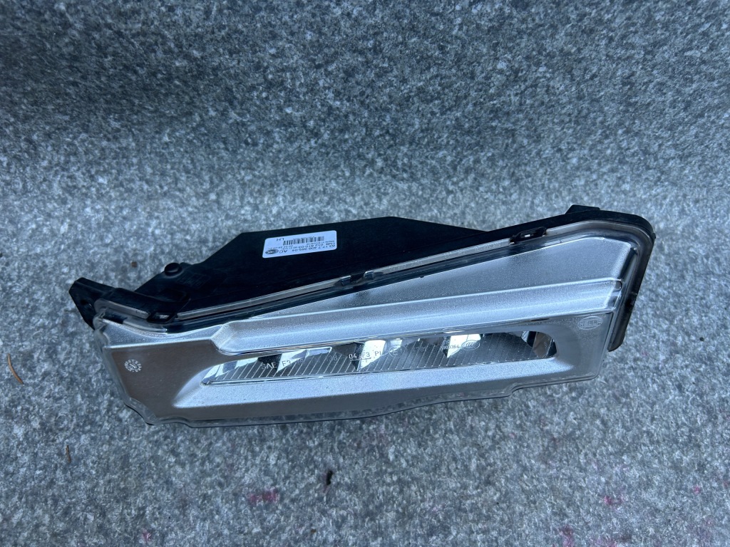 Bmw x5 g05 x6 g06 x7 g07 противотуманная фара led левый перед 7406365 Оригинал