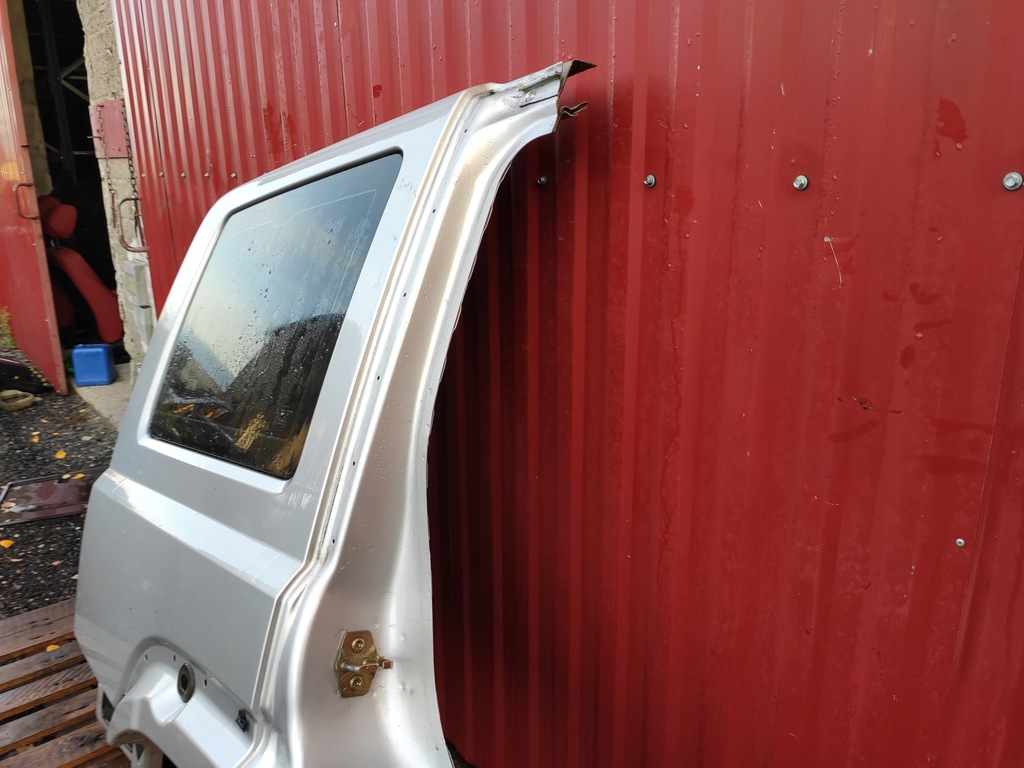 фото №8, Jeep commander xk xh 5-10 крила правий задня чверть права задня ціла