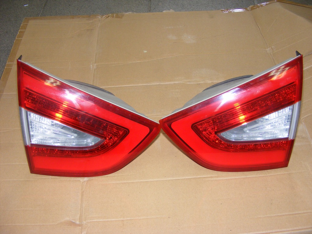 фото №1, Hyundai ix35 лампа задняя задняя w крышка lift 13-