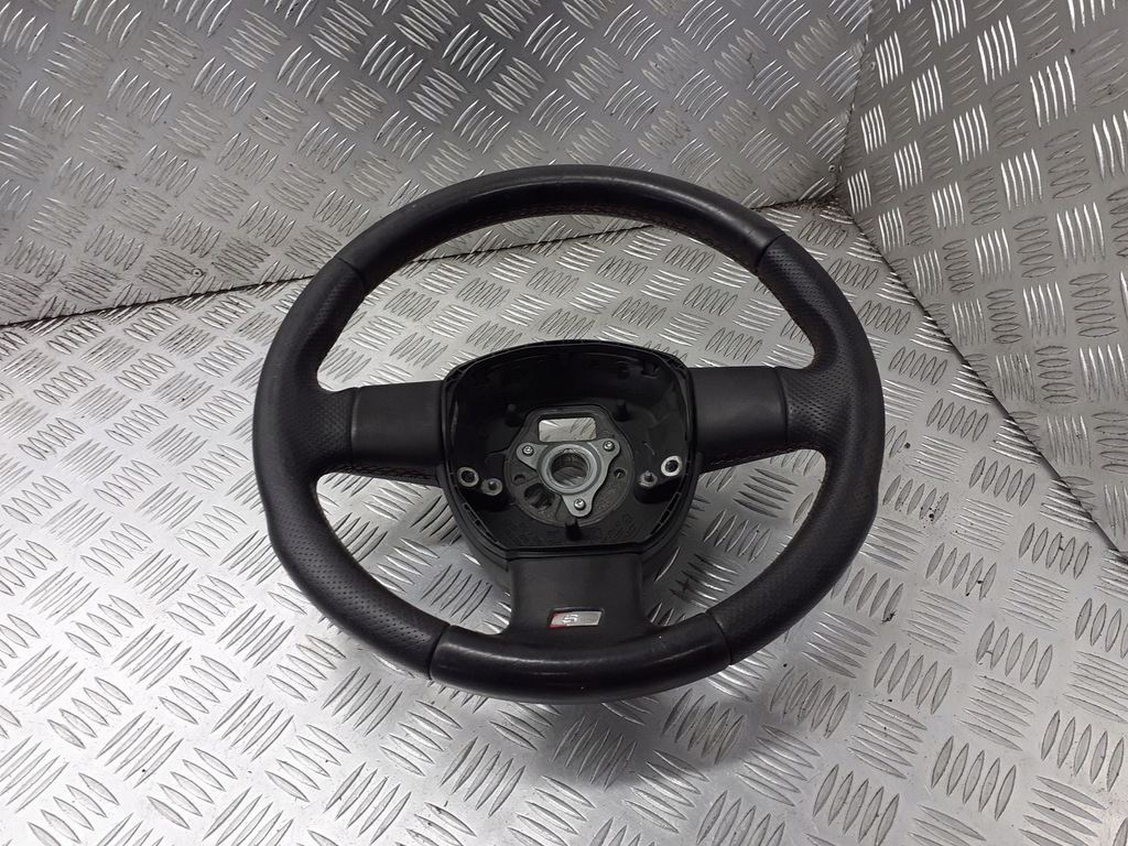 фото №1, Воздуховод audi a3 8p 1.6