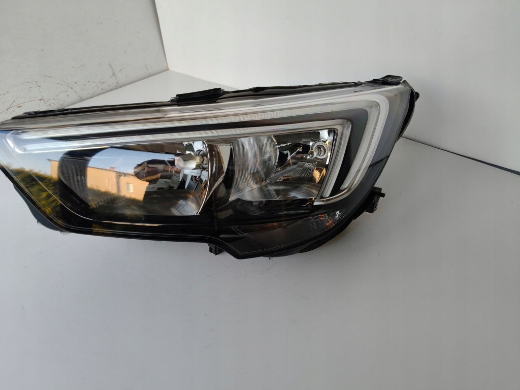 Лампа левая фара opel crossland x 16- led Цена