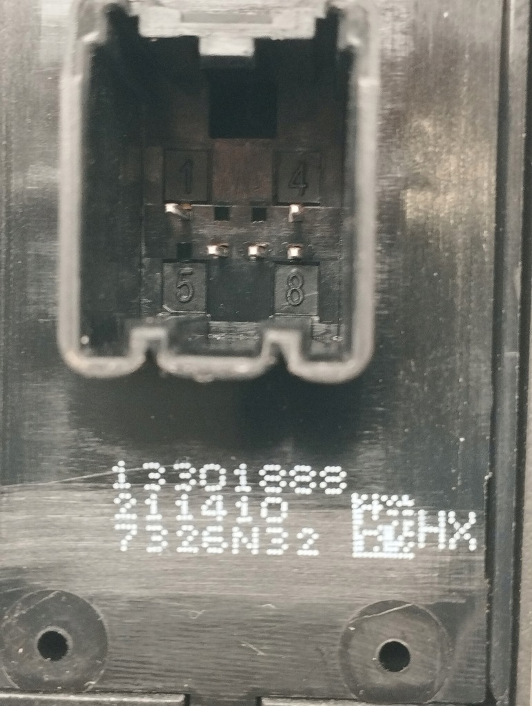 фото №9, Opel astra j 4 iv панель перемикач вікон лівий задня 13301888