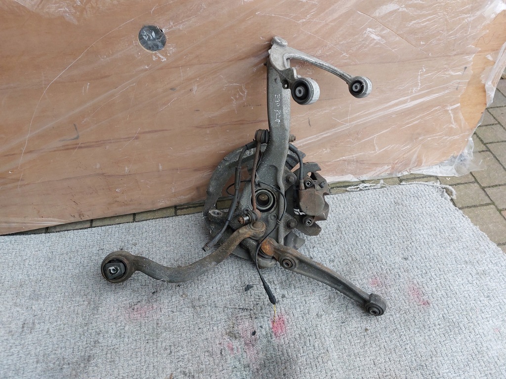 фото №6, Поворотный кулак правая перед рычаги bmw x5 e70 3.0 дизель