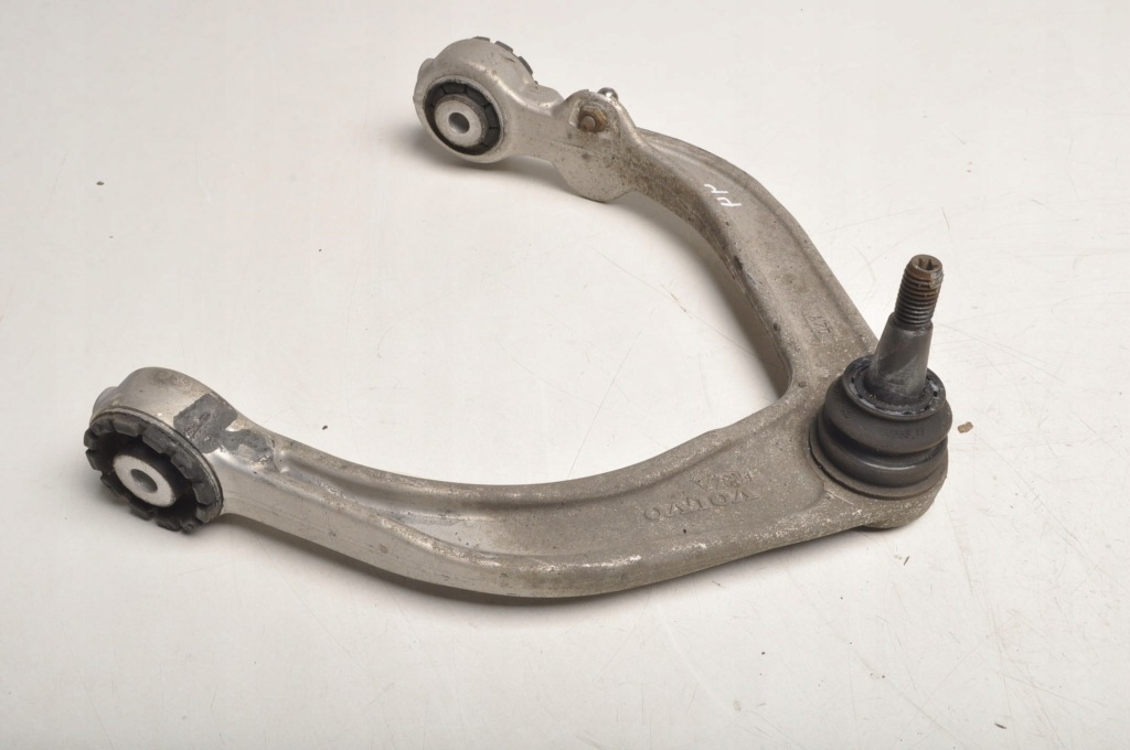 фото №1, Volvo xc90 ii рычаг правый перед 31360633