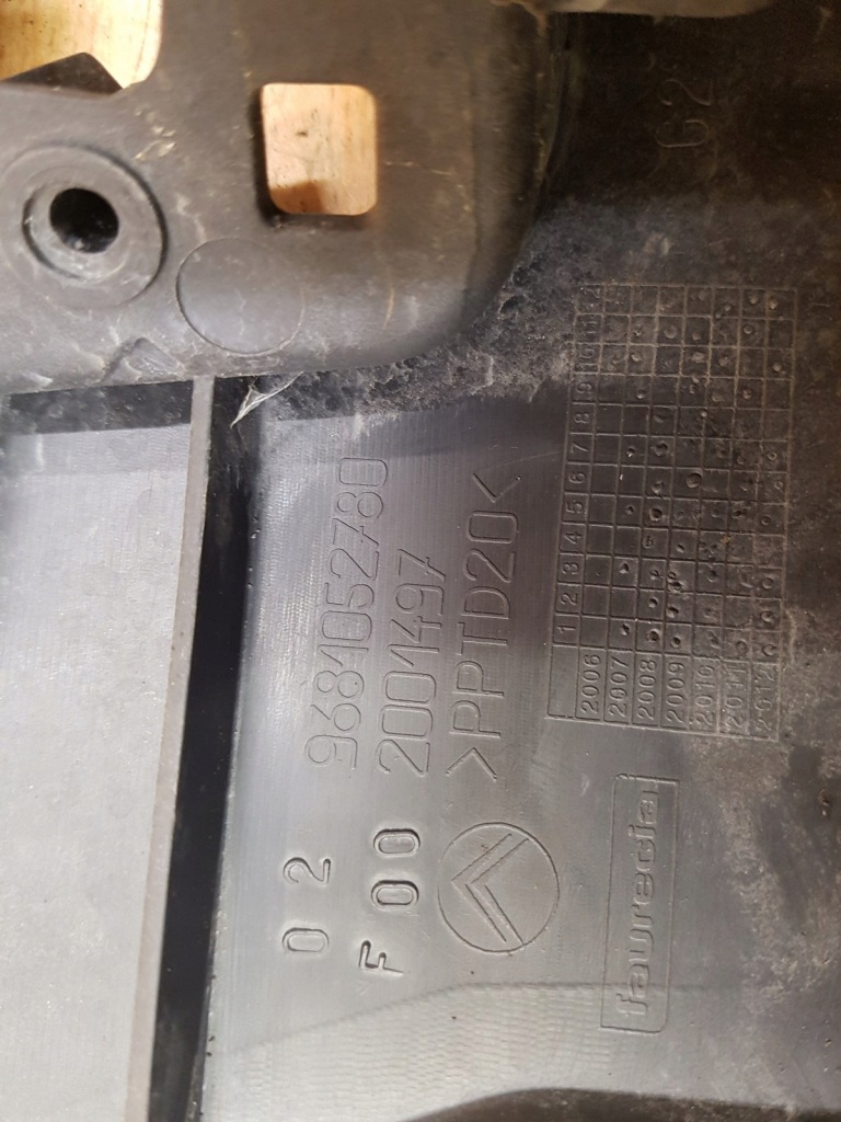 фото №4, Направляющая бампера перед 2szt комплект citroen c5 iii