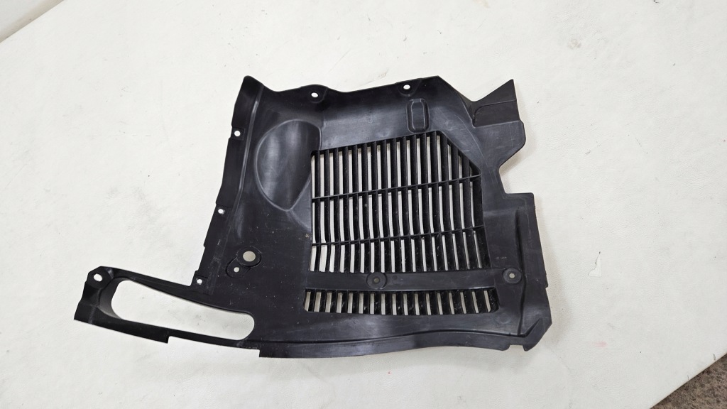 Подкрылок перед передние ferrari portofino 000763929 Недорого