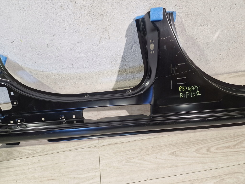 фото №3, Peugeot rifter berlingo iv 18- порог правый oryg