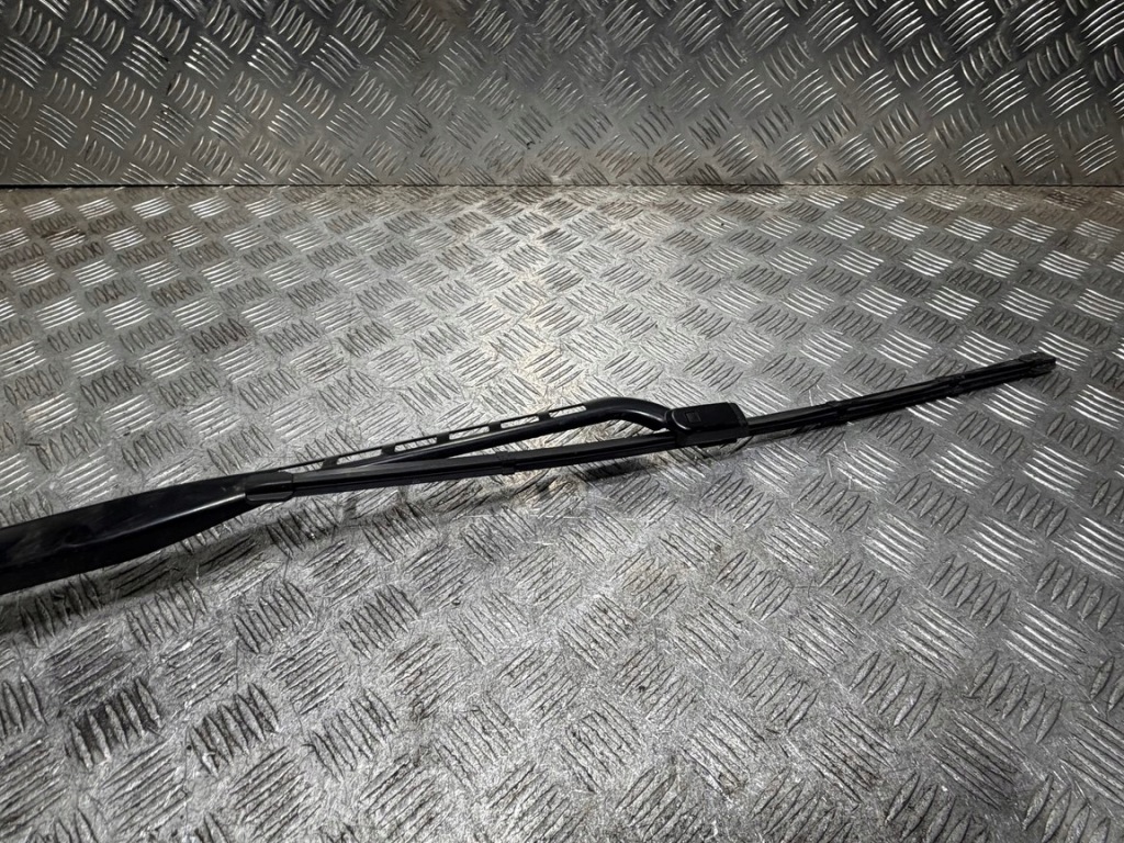 Mercedes ml gle w292 w166 рычаг дворники 24027217 Оригинал