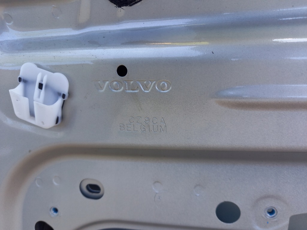 фото №3, Volvo v40 s40 двері передні праве перед