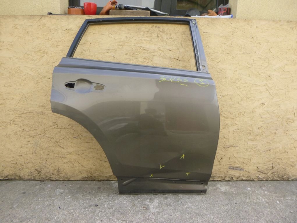 фото №1, Toyota rav 4 rav4 13- дверь правое задние