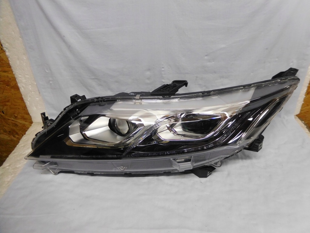 фото №1, Ліва mitsubishi eclipse cross full led ідеальний стан europa