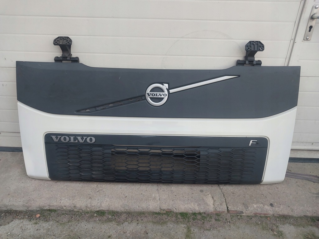 фото №1, Volvo fl капот оригінал euro 6
