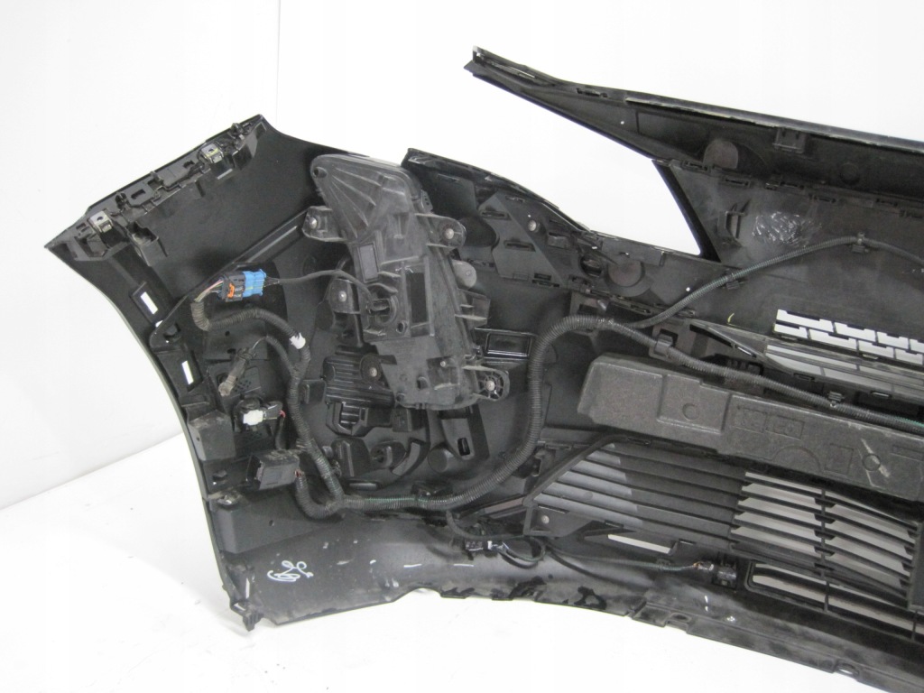 фото №11, Бампер перед peugeot 5008 gt 6 pdc 23r black передній