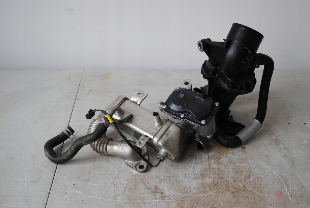 фото №1, Клапан egr радіатор вихлопних газів шланг турбіни труба 147350678r