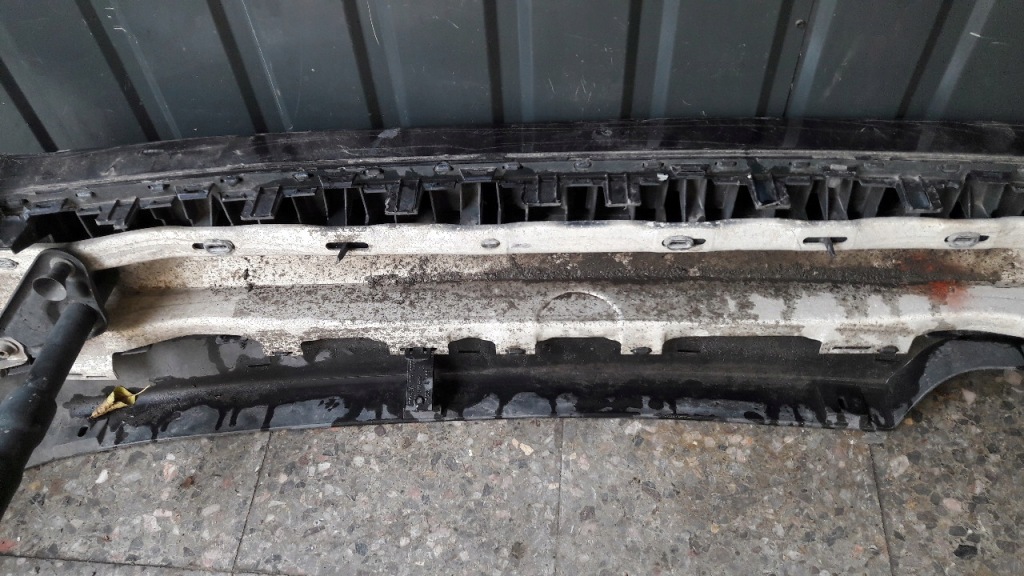 фото №10, 8d9807363 бампер задній audi a4 b5 kombi