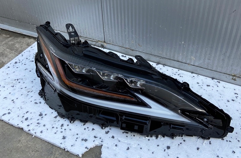 фото №1, Lexus es vii 18- лампа передня права full led ładna