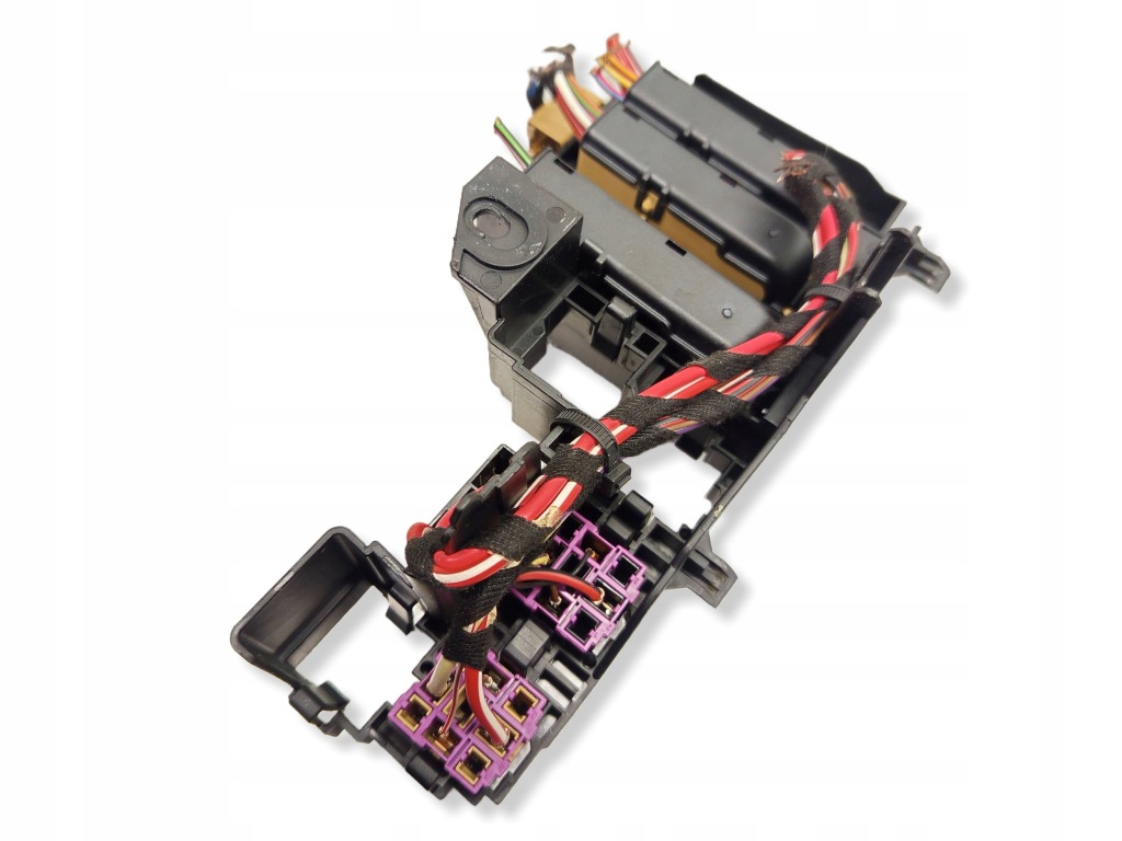 Коробка корпус предохранителей реле audi a5 a4 b8 8k0971845a Недорого