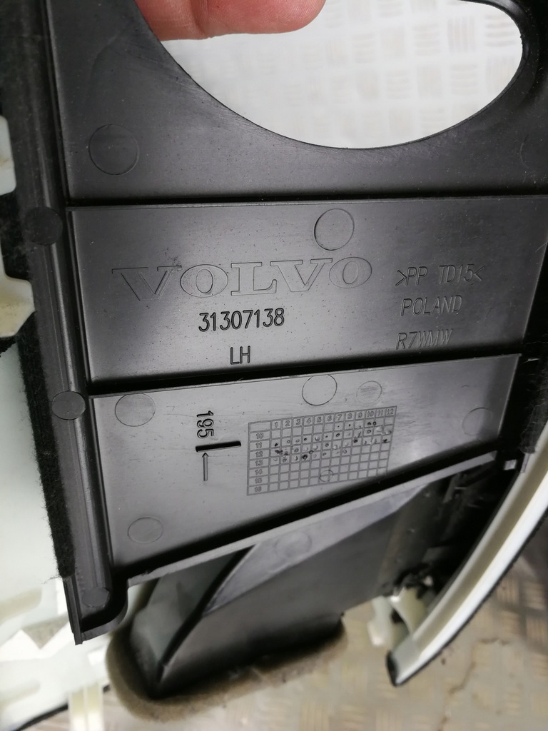 фото №10, 31307138 захист оббивка обшивка стійка b lewego r-design volvo v60 2013-