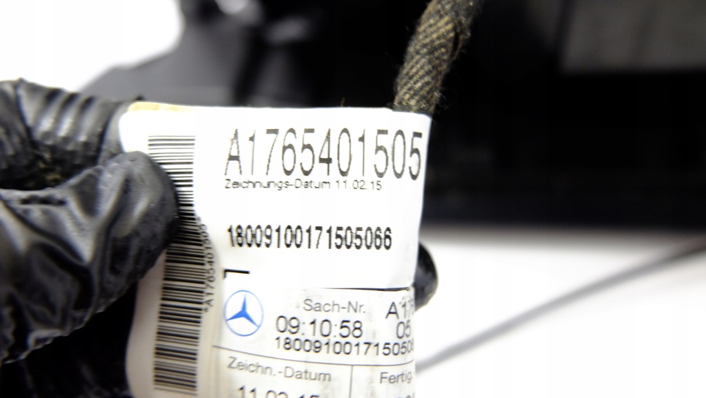 фото №12, Mercedes cla w117 тунель середній підлокітник