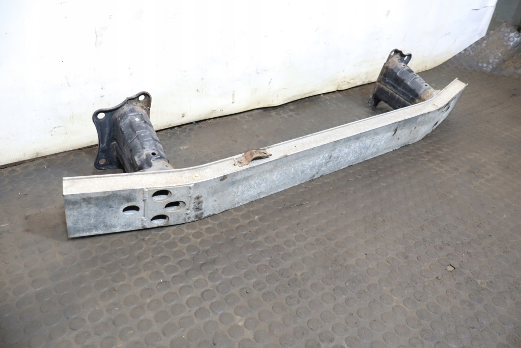 фото №1, Балка pod бампер передний is 2 ii 220 2.2d uk