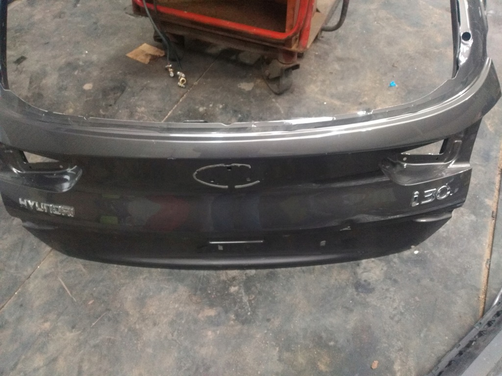 фото №14, Hyundai i30 iii kombi - задня кришка багажника срібляста