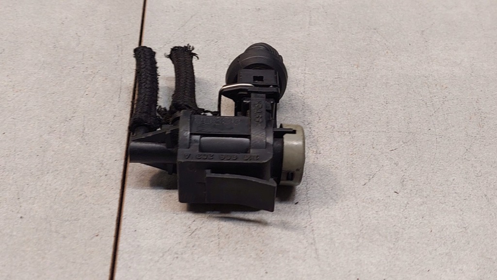 фото №5, Клапан вакуумa audi a4 b5 lift 1.9 tdi 1j09062