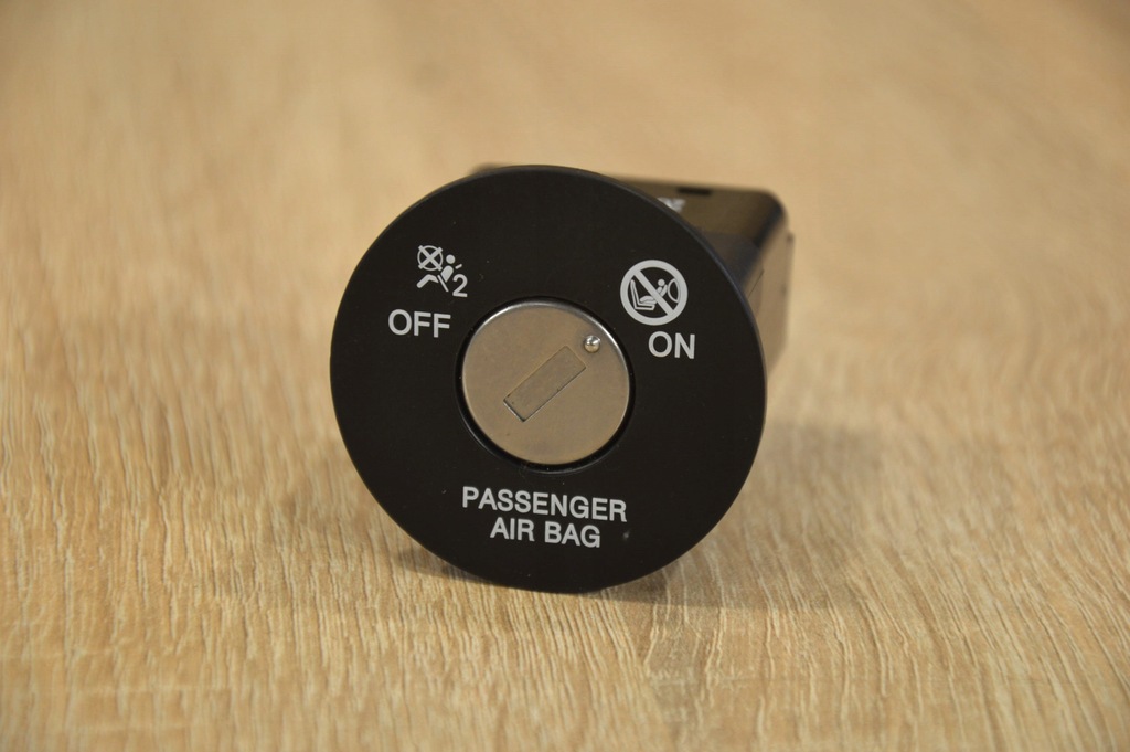 фото №1, Переключатель подушки безопасности пассажира kia stinger