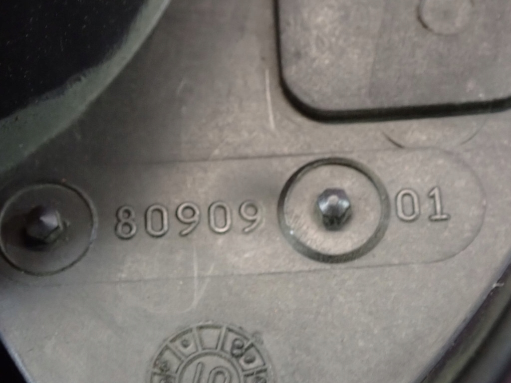 фото №7, Peugeot 307 01-05 вентилятор обдув повітродувка 8090901 2 pin