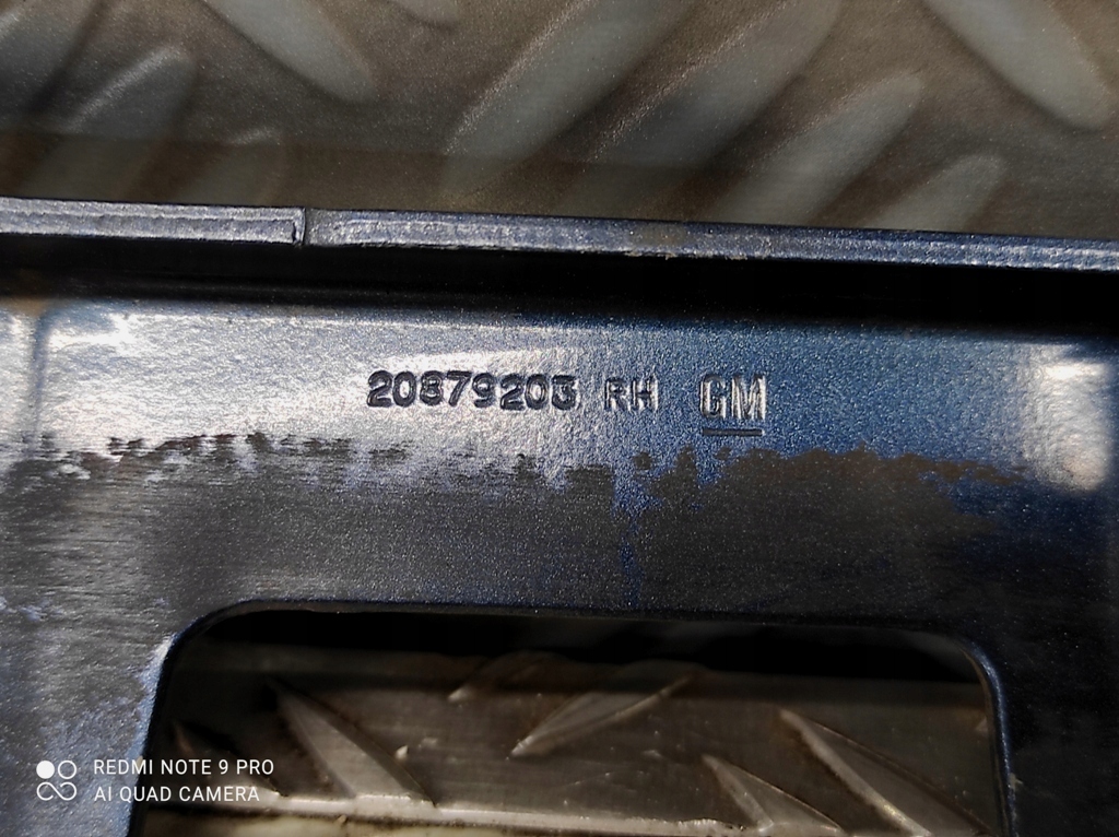 фото №7, Петли капот комплект opel astra iv j z22a 20879202 20879203