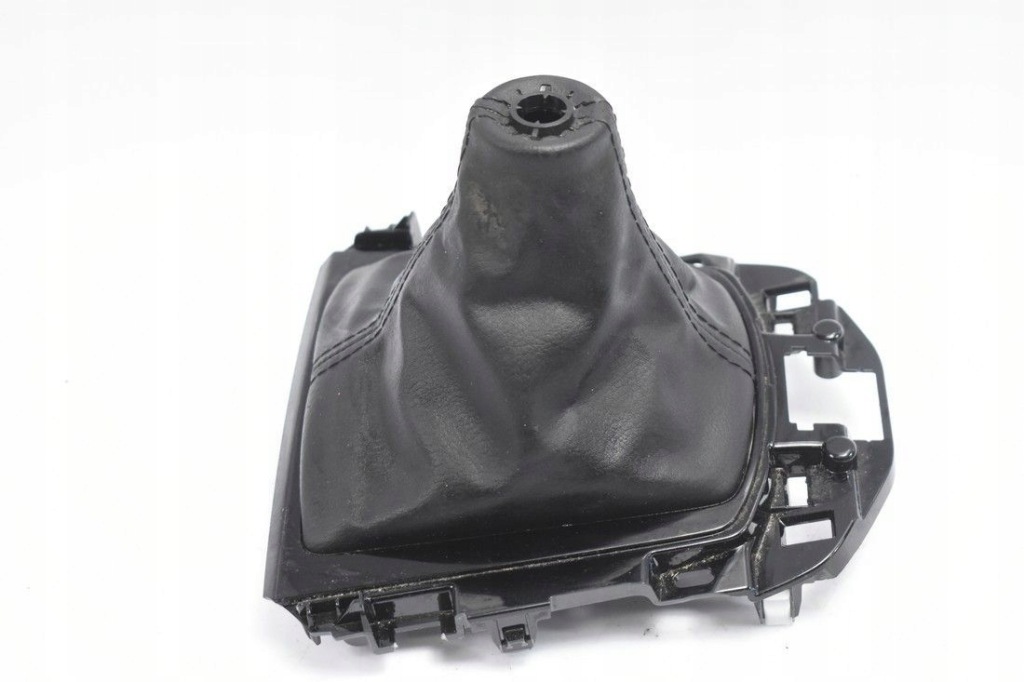 Купити Чохол перемикання передач mazda 2 dj 14-